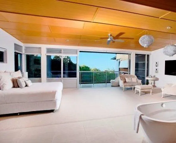 Apartment Outrigger Little Hastings Street Villas & Penthouses Sunshine Coast