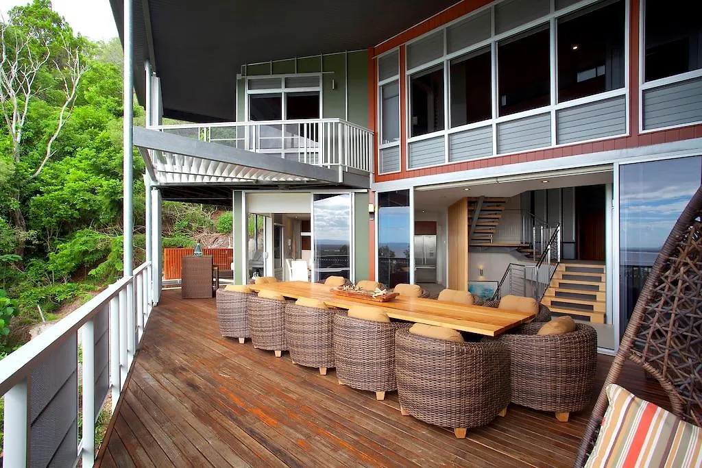 Outrigger Little Hastings Street Villas & Penthouses Sunshine Coast