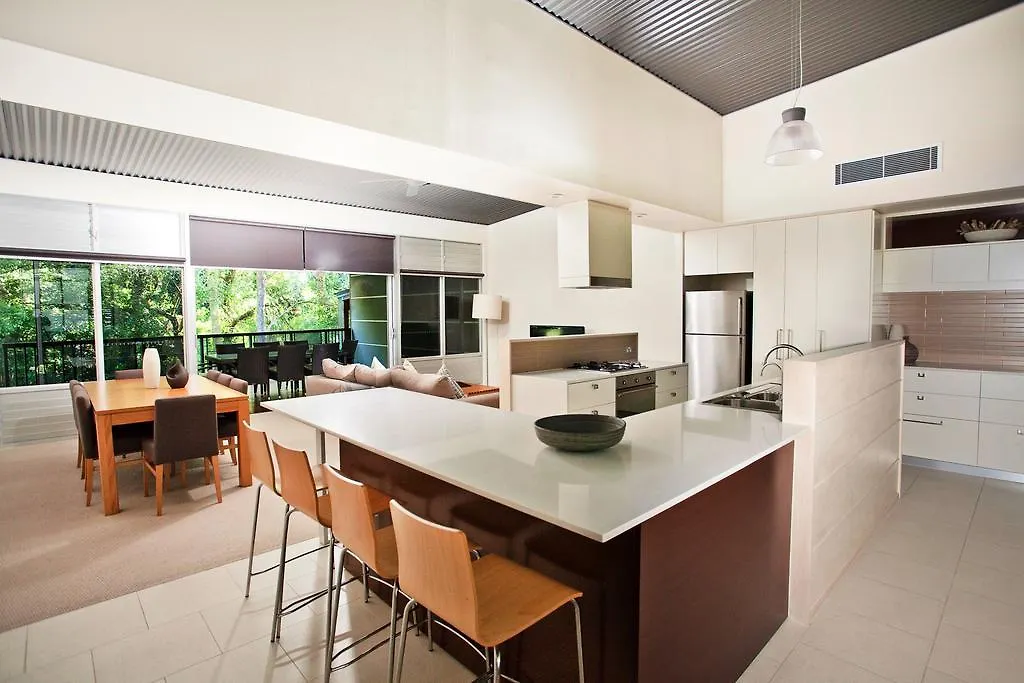 Outrigger Little Hastings Street Villas & Penthouses Sunshine Coast 0*,  Australia